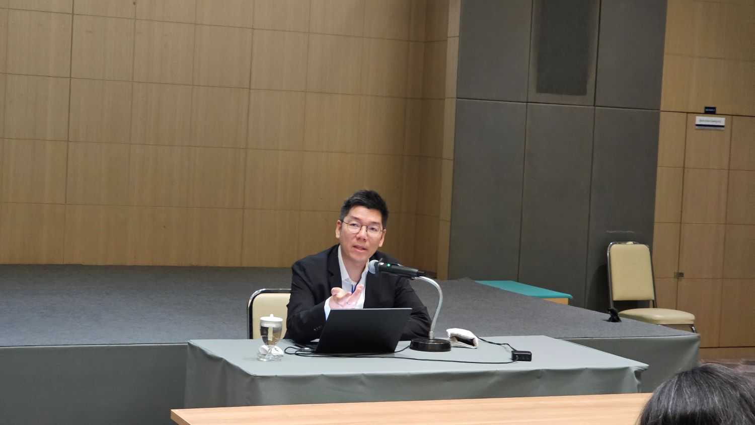 Agentic AI for Economic Research